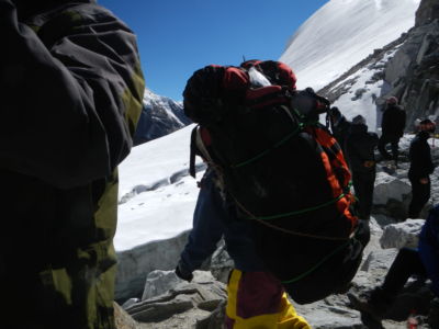 That's 80+ pounds over an 18,000' pass. Amazing!